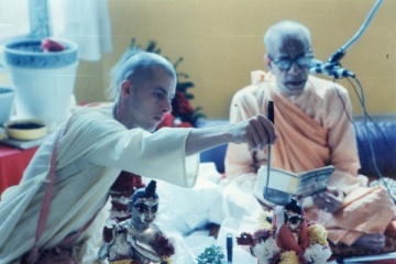 Sri Sri Radha Gopivallabha installation ceremony